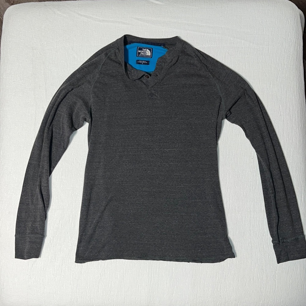 The North Face - L Grey Henley